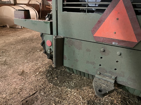 2000 John Deere 6850 Forage Harvester