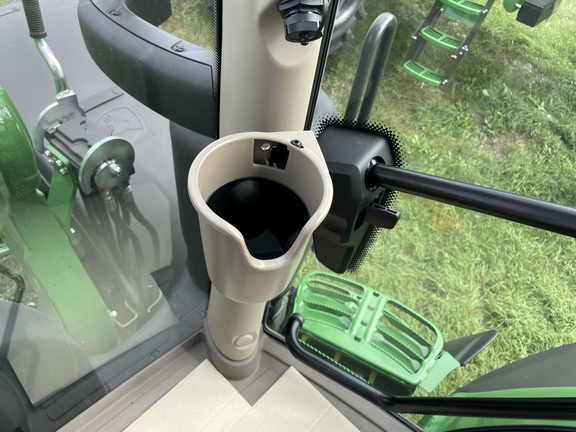 2025 John Deere 6R 195 Tractor