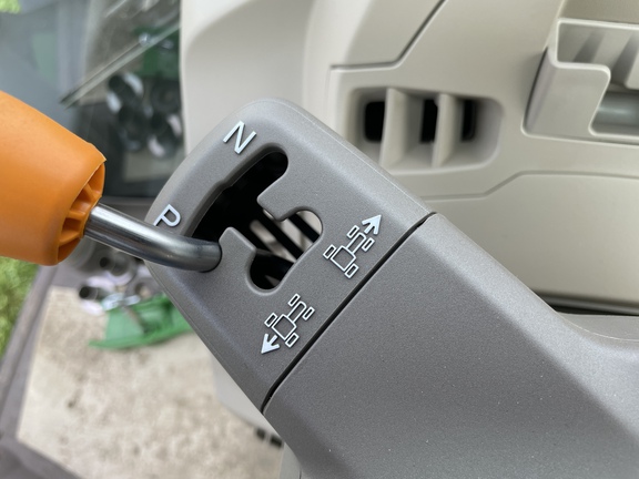 2025 John Deere 6R 195 Tractor