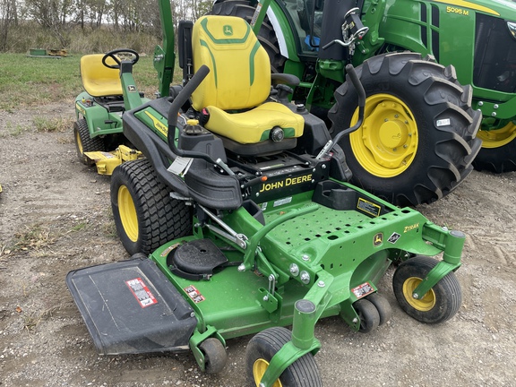 2025 John Deere Z950M Mower/Zero Turn