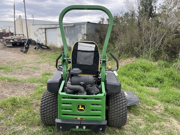 2025 John Deere Z950M Mower/Zero Turn