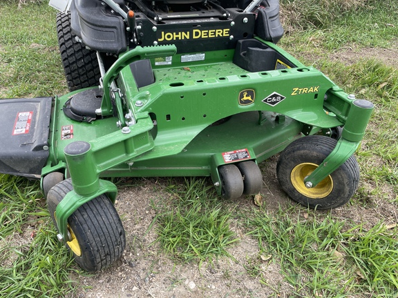 2025 John Deere Z950M Mower/Zero Turn