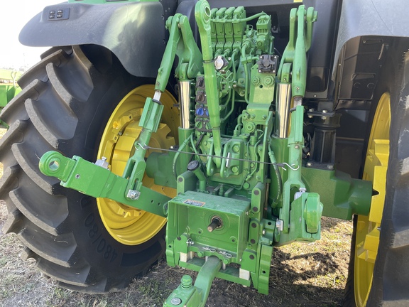 2024 John Deere 6R 195 Tractor