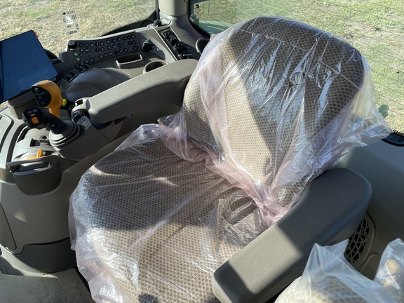 2024 John Deere 6R 195 Tractor