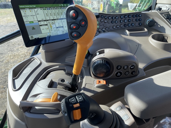 2024 John Deere 6R 195 Tractor