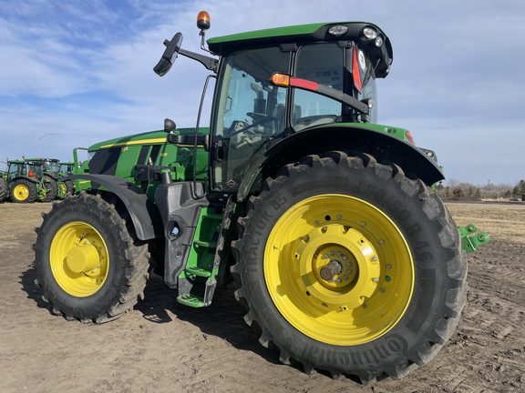 2024 John Deere 6R 195 Tractor
