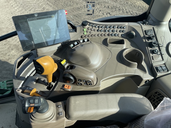 2024 John Deere 6R 195 Tractor