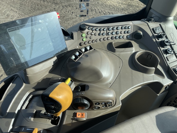 2024 John Deere 6R 195 Tractor