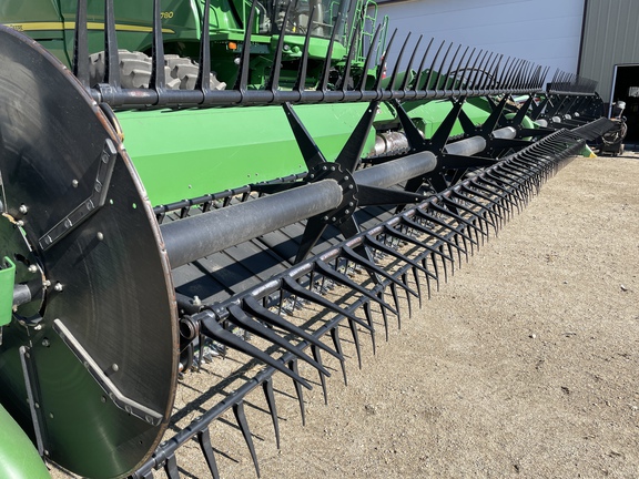 2017 John Deere 640FD Header Combine
