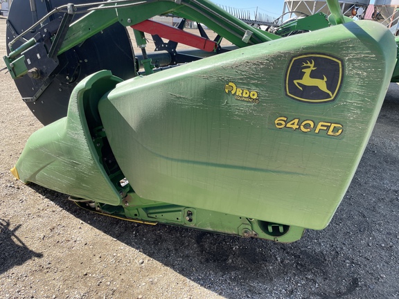 2017 John Deere 640FD Header Combine