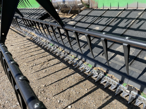 2017 John Deere 640FD Header Combine