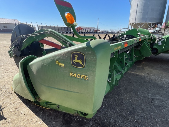 2017 John Deere 640FD Header Combine