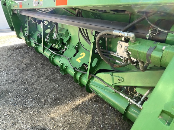 2017 John Deere 640FD Header Combine