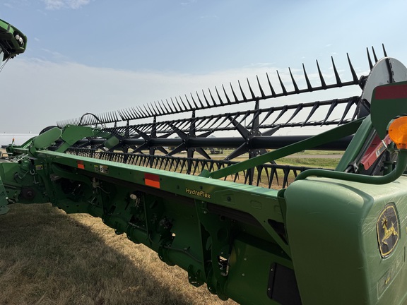 2017 John Deere 640FD Header Combine
