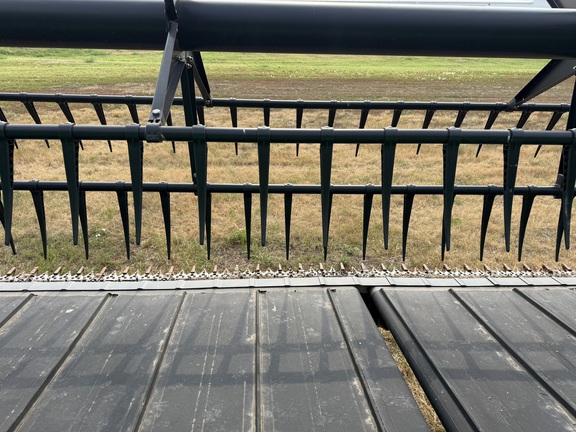 2017 John Deere 640FD Header Combine