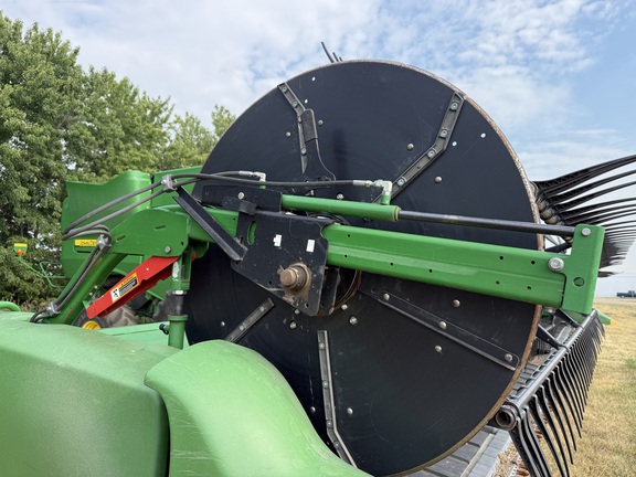 2017 John Deere 640FD Header Combine