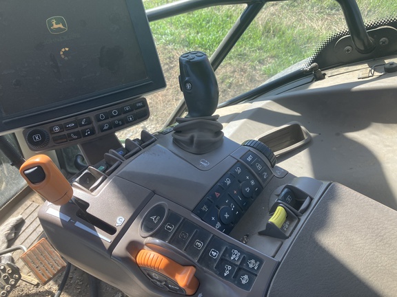 2018 John Deere 6175R Tractor