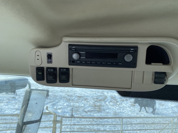 2020 John Deere 6175R Tractor