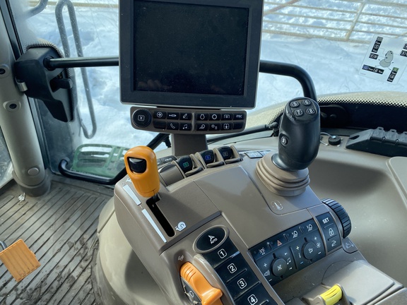 2020 John Deere 6175R Tractor