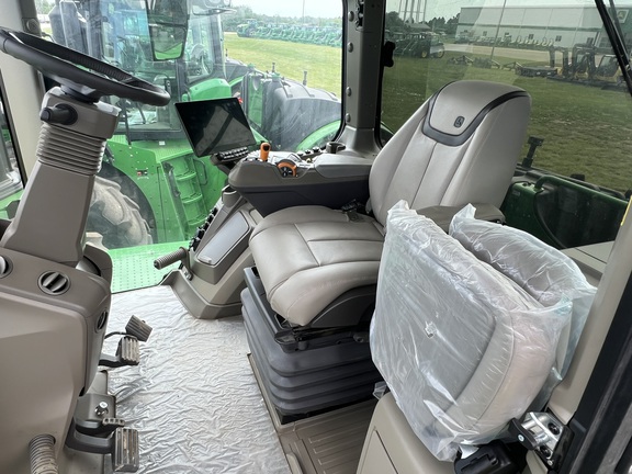 2024 John Deere 9R 590 Tractor 4WD