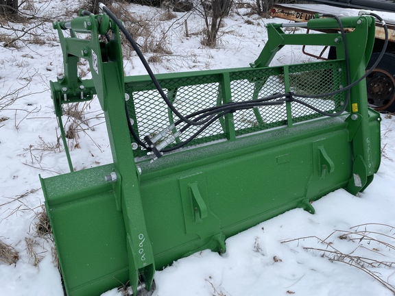 2025 John Deere 8 FOOT Loader