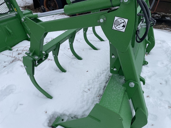 2025 John Deere 8 FOOT Loader