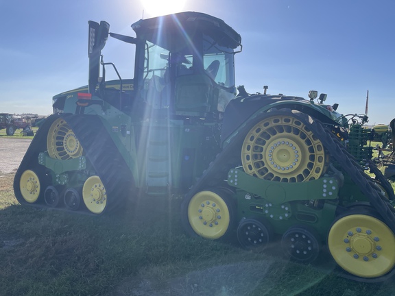 2025 John Deere 9RX 540 Tractor Rubber Track