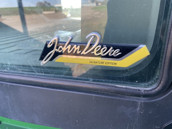 2025 John Deere 9RX 540 Tractor Rubber Track