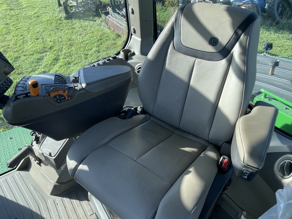 2025 John Deere 9RX 540 Tractor Rubber Track