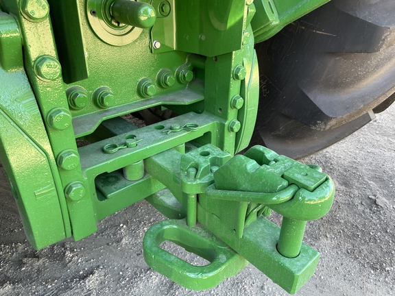 2025 John Deere 7R 250 Tractor