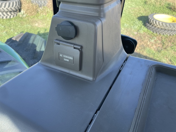 2025 John Deere 9RX 540 Tractor Rubber Track