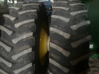 2015 John Deere S680 Combine