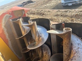 2000 Misc 3036 Feed Wagon