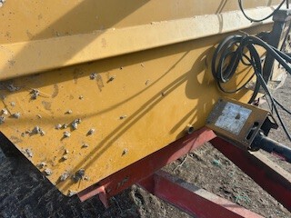 2000 Misc 3036 Feed Wagon