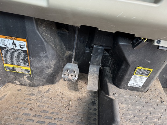 2024 John Deere XUV 835R ATV