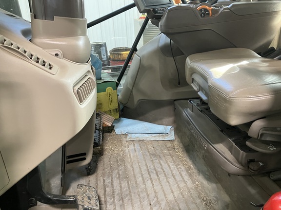 2022 John Deere 6155R Tractor