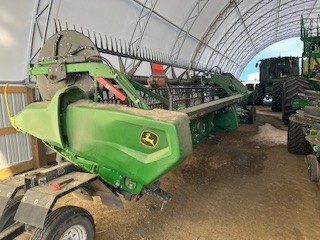 2023 John Deere RD40F Header Combine