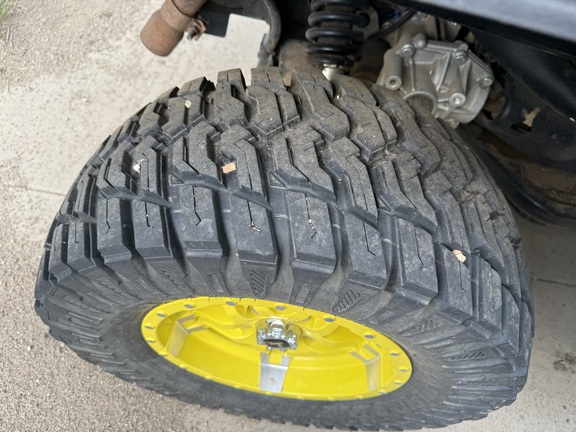 2024 John Deere XUV 835R ATV