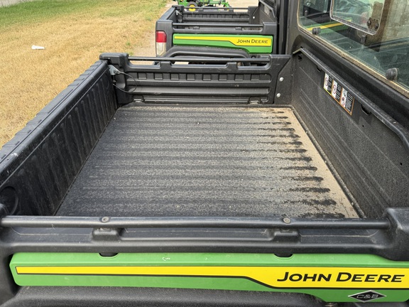 2024 John Deere XUV 835R ATV