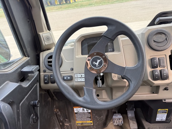 2024 John Deere XUV 835R ATV