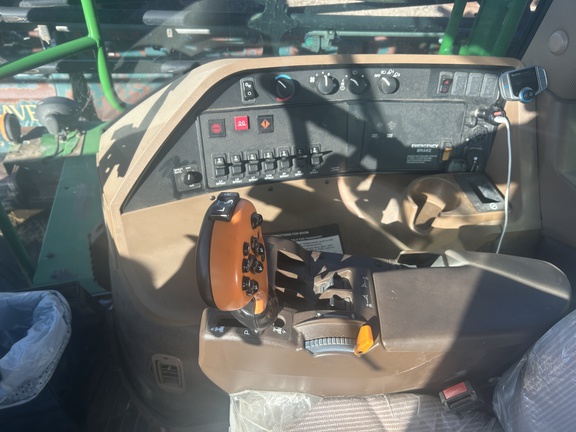 2008 John Deere 4830 Sprayer/High Clearance