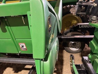 2010 John Deere 608C Header Corn Head