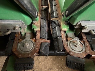 2010 John Deere 608C Header Corn Head