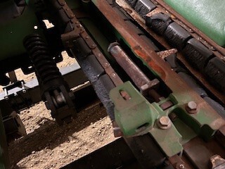 2010 John Deere 608C Header Corn Head