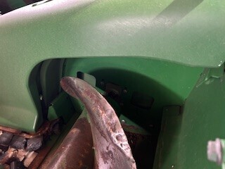 2010 John Deere 608C Header Corn Head