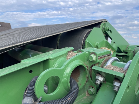 2020 John Deere 560M Baler/Round