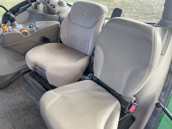 2022 John Deere 6175R Tractor