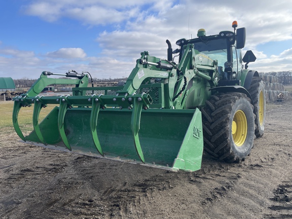 2022 John Deere 6175R Tractor