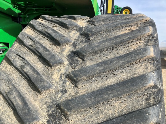 2021 John Deere 9620RX Tractor Rubber Track