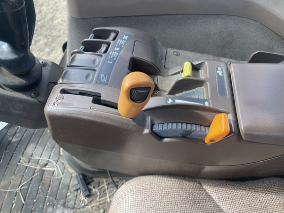 2011 John Deere 7630 Tractor